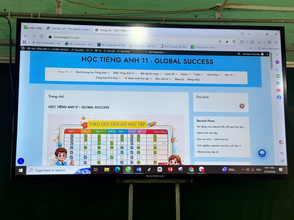 Trải nghiệm website của học sinh lớp 11